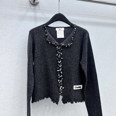 🛒𝐍𝐄𝐖 · 𝟐𝟎𝟐6/爆款现货 【原单品质】小众|2026新款手工针织开衫 老钱风穿搭 气质百搭绝美 定制面料弹力超 🛒𝐍𝐄𝐖 · 𝟐𝟎𝟐6/爆款现货 【原单品质】小众|2026新款手工针织开衫 老钱风穿搭 气质百搭绝美 定制面料弹力超