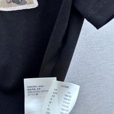🛒𝐍𝐄𝐖 · 𝟐𝟎𝟐6/爆款现货 【原单品质】L*|2026新款半拉链立领T恤 高订面料,百搭版型 ,上身的触感谁穿谁 🛒𝐍𝐄𝐖 · 𝟐𝟎𝟐6/爆款现货 【原单品质】L*|2026新款半拉链立领T恤 高订面料,百搭版型 ,上身的触感谁穿谁