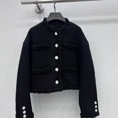 🛒𝐍𝐄𝐖 · 𝟐𝟎𝟐6/爆款现货 【原单品质】Cha*|26秋冬新品微廓形粗花呢外套 专属花边设计 撞色大工厂订制! 🛒𝐍𝐄𝐖 · 𝟐𝟎𝟐6/爆款现货 【原单品质】Cha*|26秋冬新品微廓形粗花呢外套 专属花边设计 撞色大工厂订制!