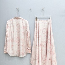 🛒𝐍𝐄𝐖 · 𝟐𝟎𝟐6/爆款现货 【原单品质】Di*|2026新品真丝印花衬衫 经典版型,高级肌理细腻 极简主义常规剪 🛒𝐍𝐄𝐖 · 𝟐𝟎𝟐6/爆款现货 【原单品质】Di*|2026新品真丝印花衬衫 经典版型,高级肌理细腻 极简主义常规剪