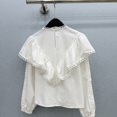 🛒𝐍𝐄𝐖 · 𝟐𝟎𝟐6/爆款现货 原单品质 小众*|2026新品水溶花边衬衫 精致版型,高级肌理细腻 极简主义常规剪 🛒𝐍𝐄𝐖 · 𝟐𝟎𝟐6/爆款现货 原单品质 小众*|2026新品水溶花边衬衫 精致版型,高级肌理细腻 极简主义常规剪