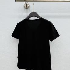 🛒𝐍𝐄𝐖 · 𝟐𝟎𝟐6/爆款现货 【原单品质】Fen*|2026新款印花T恤 高订面料,百搭版型 ,上身的触感谁穿谁知 🛒𝐍𝐄𝐖 · 𝟐𝟎𝟐6/爆款现货 【原单品质】Fen*|2026新款印花T恤 高订面料,百搭版型 ,上身的触感谁穿谁知