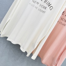 🛒𝐍𝐄𝐖 · 𝟐𝟎𝟐6/爆款现货 【原单品质】 小众|2026新款撞色字母印花长袖上衣 高订面料,减龄百搭版型 ,上身 🛒𝐍𝐄𝐖 · 𝟐𝟎𝟐6/爆款现货 【原单品质】 小众|2026新款撞色字母印花长袖上衣 高订面料,减龄百搭版型 ,上身
