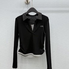 🛒𝐍𝐄𝐖 · 𝟐𝟎𝟐6/爆款现货 设计师 小众|2026新款假两件拼接长袖T恤 高订面料,百搭版型 ,上身的触感谁穿谁 🛒𝐍𝐄𝐖 · 𝟐𝟎𝟐6/爆款现货 设计师 小众|2026新款假两件拼接长袖T恤 高订面料,百搭版型 ,上身的触感谁穿谁