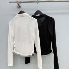 🛒𝐍𝐄𝐖 · 𝟐𝟎𝟐6/爆款现货 设计师 小众|2026新款假两件拼接长袖T恤 高订面料,百搭版型 ,上身的触感谁穿谁 🛒𝐍𝐄𝐖 · 𝟐𝟎𝟐6/爆款现货 设计师 小众|2026新款假两件拼接长袖T恤 高订面料,百搭版型 ,上身的触感谁穿谁