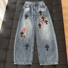🛒𝐍𝐄𝐖 · 𝟐𝟎𝟐6/爆款现货 【秋冬上新】设计师|26新款撞色十字贴布镰刀式牛仔裤 爆单款 气质女神必入 定制专 🛒𝐍𝐄𝐖 · 𝟐𝟎𝟐6/爆款现货 【秋冬上新】设计师|26新款撞色十字贴布镰刀式牛仔裤 爆单款 气质女神必入 定制专
