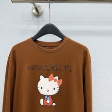 🛒𝐍𝐄𝐖 · 𝟐𝟎𝟐6/爆款现货 【原单品质】 小众|2026新款Kitty猫订珠印花长袖上衣 高订面料,减龄百搭版型 🛒𝐍𝐄𝐖 · 𝟐𝟎𝟐6/爆款现货 【原单品质】 小众|2026新款Kitty猫订珠印花长袖上衣 高订面料,减龄百搭版型