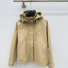🛒𝐍𝐄𝐖 · 𝟐𝟎𝟐6/爆款现货 【原版定制】D*|26早秋新款可拆卸纯色带帽夹克风衣外套 经典的色系,视觉盛宴,不同于 🛒𝐍𝐄𝐖 · 𝟐𝟎𝟐6/爆款现货 【原版定制】D*|26早秋新款可拆卸纯色带帽夹克风衣外套 经典的色系,视觉盛宴,不同于