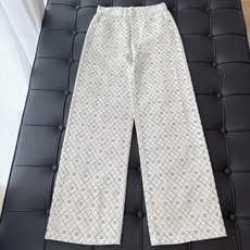 🛒𝐍𝐄𝐖 · 𝟐𝟎𝟐6/爆款现货 【秋冬上新】设计师|26新款色织提花直筒牛仔裤 爆单款 气质女神必入 定制专属图案 🛒𝐍𝐄𝐖 · 𝟐𝟎𝟐6/爆款现货 【秋冬上新】设计师|26新款色织提花直筒牛仔裤 爆单款 气质女神必入 定制专属图案