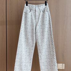 🛒𝐍𝐄𝐖 · 𝟐𝟎𝟐6/爆款现货 【秋冬上新】设计师|26新款色织提花直筒牛仔裤 爆单款 气质女神必入 定制专属图案 🛒𝐍𝐄𝐖 · 𝟐𝟎𝟐6/爆款现货 【秋冬上新】设计师|26新款色织提花直筒牛仔裤 爆单款 气质女神必入 定制专属图案