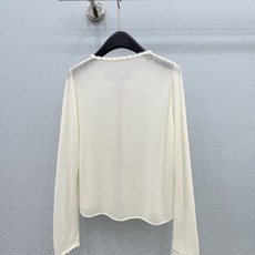 🛒𝐍𝐄𝐖 · 𝟐𝟎𝟐6/爆款现货 【原单品质】小众|2026早秋新款法式羊毛🦙手钩撞色针织开衫 高订纱线,柔软亲肤,百搭 🛒𝐍𝐄𝐖 · 𝟐𝟎𝟐6/爆款现货 【原单品质】小众|2026早秋新款法式羊毛🦙手钩撞色针织开衫 高订纱线,柔软亲肤,百搭