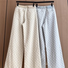 🛒𝐍𝐄𝐖 · 𝟐𝟎𝟐6/爆款现货 【秋冬新款】设计师|L家专属老花色织刺绣牛仔裤 采用高端定制面料,牛仔穿起来非常舒适, 🛒𝐍𝐄𝐖 · 𝟐𝟎𝟐6/爆款现货 【秋冬新款】设计师|L家专属老花色织刺绣牛仔裤 采用高端定制面料,牛仔穿起来非常舒适,