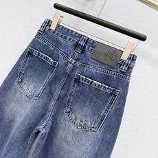 🛒𝐍𝐄𝐖 · 𝟐𝟎𝟐6/爆款现货 【秋冬上新】设计师|26新款印花镰刀型牛仔裤 爆单款 气质女神必入 定制专属图案 🛒𝐍𝐄𝐖 · 𝟐𝟎𝟐6/爆款现货 【秋冬上新】设计师|26新款印花镰刀型牛仔裤 爆单款 气质女神必入 定制专属图案