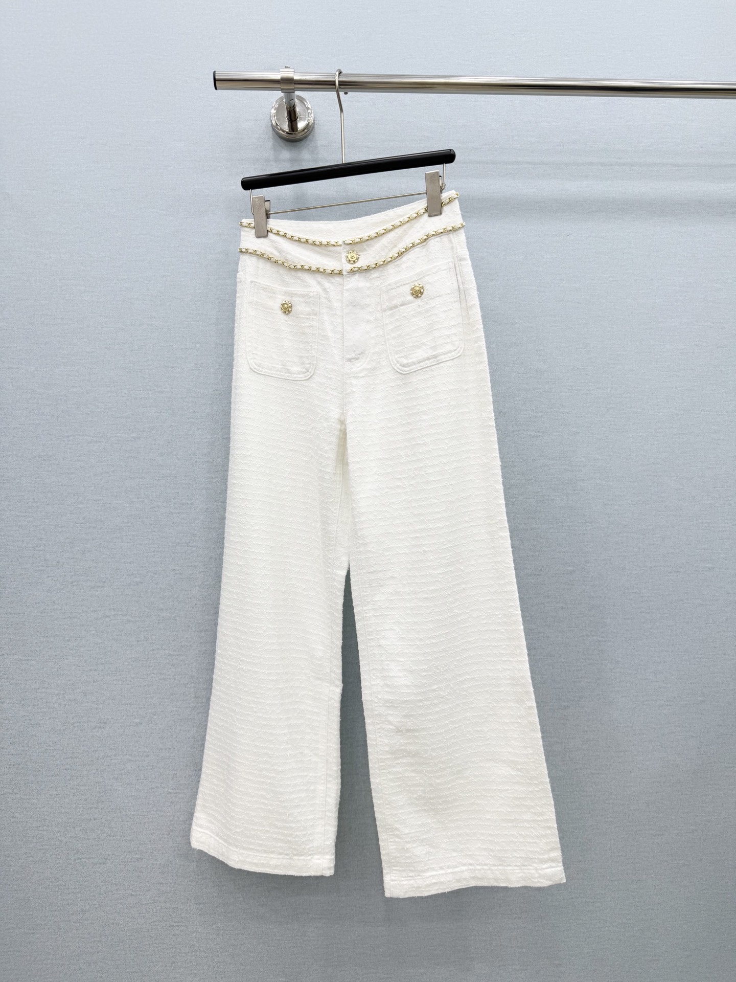 🛒𝐍𝐄𝐖 · 𝟐𝟎𝟐6/爆款现货 【秋冬上新】设计师｜26新款链条双口袋钩花直筒牛仔裤 爆单款  气质女神必入  定制专