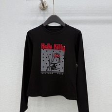 🛒𝐍𝐄𝐖 · 𝟐𝟎𝟐6/爆款现货 【原单品质】 小众|2026新款hello Kitty植绒印花长袖上衣 高订面料,减龄 🛒𝐍𝐄𝐖 · 𝟐𝟎𝟐6/爆款现货 【原单品质】 小众|2026新款hello Kitty植绒印花长袖上衣 高订面料,减龄