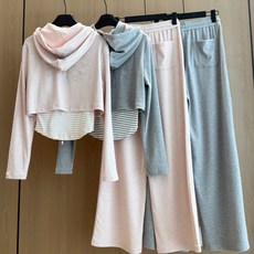 🛒𝐍𝐄𝐖 · 𝟐𝟎𝟐6/爆款现货 【秋冬上新】Ch*|26新品经典假两件拼接带帽长裤套装! 高端定制烫钻拉链上衣 搭配 🛒𝐍𝐄𝐖 · 𝟐𝟎𝟐6/爆款现货 【秋冬上新】Ch*|26新品经典假两件拼接带帽长裤套装! 高端定制烫钻拉链上衣 搭配