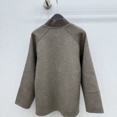 🛒𝐍𝐄𝐖 · 𝟐𝟎𝟐6/爆款现货 【原单品质】Lp*|26秋冬新品高支羊绒羊毛双面呢针织领拼接大衣外套 订制高端面料,色 🛒𝐍𝐄𝐖 · 𝟐𝟎𝟐6/爆款现货 【原单品质】Lp*|26秋冬新品高支羊绒羊毛双面呢针织领拼接大衣外套 订制高端面料,色