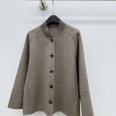 🛒𝐍𝐄𝐖 · 𝟐𝟎𝟐6/爆款现货 【原单品质】Lp*|26秋冬新品高支羊绒羊毛双面呢针织领拼接大衣外套 订制高端面料,色 🛒𝐍𝐄𝐖 · 𝟐𝟎𝟐6/爆款现货 【原单品质】Lp*|26秋冬新品高支羊绒羊毛双面呢针织领拼接大衣外套 订制高端面料,色