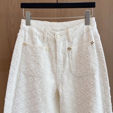 🛒𝐍𝐄𝐖 · 𝟐𝟎𝟐6/爆款现货 【秋冬上新】设计师|26新款老花提花直筒牛仔裤 爆单款 气质女神必入 定制专属图案 🛒𝐍𝐄𝐖 · 𝟐𝟎𝟐6/爆款现货 【秋冬上新】设计师|26新款老花提花直筒牛仔裤 爆单款 气质女神必入 定制专属图案