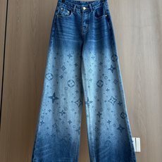 🛒𝐍𝐄𝐖 · 𝟐𝟎𝟐6/爆款现货 【秋冬上新】设计师|26新款老花印花直筒牛仔裤 爆单款 气质女神必入 定制专属图案 🛒𝐍𝐄𝐖 · 𝟐𝟎𝟐6/爆款现货 【秋冬上新】设计师|26新款老花印花直筒牛仔裤 爆单款 气质女神必入 定制专属图案