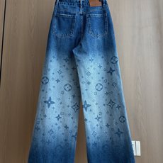 🛒𝐍𝐄𝐖 · 𝟐𝟎𝟐6/爆款现货 【秋冬上新】设计师|26新款老花印花直筒牛仔裤 爆单款 气质女神必入 定制专属图案 🛒𝐍𝐄𝐖 · 𝟐𝟎𝟐6/爆款现货 【秋冬上新】设计师|26新款老花印花直筒牛仔裤 爆单款 气质女神必入 定制专属图案