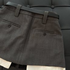 🛒𝐍𝐄𝐖 · 𝟐𝟎𝟐6/爆款现货 【秋冬上新】设计师|26新款撞色错层短半裙【带内衬】 爆单系列款 气质女神必入 定 🛒𝐍𝐄𝐖 · 𝟐𝟎𝟐6/爆款现货 【秋冬上新】设计师|26新款撞色错层短半裙【带内衬】 爆单系列款 气质女神必入 定