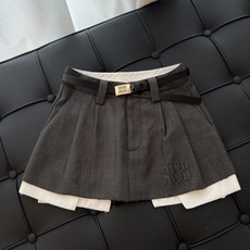🛒𝐍𝐄𝐖 · 𝟐𝟎𝟐6/爆款现货 【秋冬上新】设计师|26新款撞色错层短半裙【带内衬】 爆单系列款 气质女神必入 定 🛒𝐍𝐄𝐖 · 𝟐𝟎𝟐6/爆款现货 【秋冬上新】设计师|26新款撞色错层短半裙【带内衬】 爆单系列款 气质女神必入 定