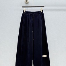 🛒𝐍𝐄𝐖 · 𝟐𝟎𝟐6/爆款现货 【秋冬上新】设计师|26新款灯芯绒九分休闲裤 爆单系列款 气质女神必入 定制小标装 🛒𝐍𝐄𝐖 · 𝟐𝟎𝟐6/爆款现货 【秋冬上新】设计师|26新款灯芯绒九分休闲裤 爆单系列款 气质女神必入 定制小标装