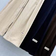🛒𝐍𝐄𝐖 · 𝟐𝟎𝟐6/爆款现货 【秋冬上新】设计师|26新款灯芯绒九分休闲裤 爆单系列款 气质女神必入 定制小标装 🛒𝐍𝐄𝐖 · 𝟐𝟎𝟐6/爆款现货 【秋冬上新】设计师|26新款灯芯绒九分休闲裤 爆单系列款 气质女神必入 定制小标装