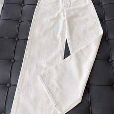 🛒𝐍𝐄𝐖 · 𝟐𝟎𝟐6/爆款现货 【秋冬新款】设计师|明线刺绣倒三角贴牌牛仔裤 采用高端定制面料,牛仔穿起来非常舒适,常 🛒𝐍𝐄𝐖 · 𝟐𝟎𝟐6/爆款现货 【秋冬新款】设计师|明线刺绣倒三角贴牌牛仔裤 采用高端定制面料,牛仔穿起来非常舒适,常