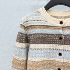 🛒𝐍𝐄𝐖 · 𝟐𝟎𝟐6/爆款现货 【原单品质】小众|2026早秋新款法式羊毛🦙撞色针织开衫 高订纱线,柔软亲肤,百搭版型 🛒𝐍𝐄𝐖 · 𝟐𝟎𝟐6/爆款现货 【原单品质】小众|2026早秋新款法式羊毛🦙撞色针织开衫 高订纱线,柔软亲肤,百搭版型