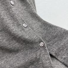 🛒𝐍𝐄𝐖 · 𝟐𝟎𝟐6/爆款现货 【原单品质】小众|2026早秋新款桑蚕丝混羊毛🦙翻领针织衫 高订纱线,柔软亲肤,百搭版 🛒𝐍𝐄𝐖 · 𝟐𝟎𝟐6/爆款现货 【原单品质】小众|2026早秋新款桑蚕丝混羊毛🦙翻领针织衫 高订纱线,柔软亲肤,百搭版