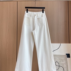 🛒𝐍𝐄𝐖 · 𝟐𝟎𝟐6/爆款现货 【秋冬新款】Ch*|定制网格小香风钩花口袋牛仔裤 采用高端定制面料,牛仔穿起来非常舒 🛒𝐍𝐄𝐖 · 𝟐𝟎𝟐6/爆款现货 【秋冬新款】Ch*|定制网格小香风钩花口袋牛仔裤 采用高端定制面料,牛仔穿起来非常舒