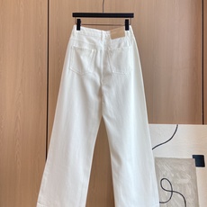 🛒𝐍𝐄𝐖 · 𝟐𝟎𝟐6/爆款现货 【秋冬新款】Ch*|定制网格小香风钩花口袋牛仔裤 采用高端定制面料,牛仔穿起来非常舒 🛒𝐍𝐄𝐖 · 𝟐𝟎𝟐6/爆款现货 【秋冬新款】Ch*|定制网格小香风钩花口袋牛仔裤 采用高端定制面料,牛仔穿起来非常舒