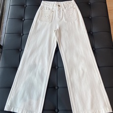 🛒𝐍𝐄𝐖 · 𝟐𝟎𝟐6/爆款现货 【秋冬新款】Ch*|定制网格小香风钩花口袋牛仔裤 采用高端定制面料,牛仔穿起来非常舒 🛒𝐍𝐄𝐖 · 𝟐𝟎𝟐6/爆款现货 【秋冬新款】Ch*|定制网格小香风钩花口袋牛仔裤 采用高端定制面料,牛仔穿起来非常舒