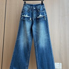 🛒𝐍𝐄𝐖 · 𝟐𝟎𝟐6/爆款现货 【秋冬上新】设计师|26新款错层毛边直筒牛仔裤 爆单款 气质女神必入 定制专属图案 🛒𝐍𝐄𝐖 · 𝟐𝟎𝟐6/爆款现货 【秋冬上新】设计师|26新款错层毛边直筒牛仔裤 爆单款 气质女神必入 定制专属图案