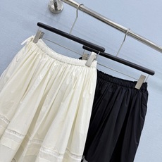 🛒𝐍𝐄𝐖 · 𝟐𝟎𝟐6/爆款现货 原单品质 小众|26经典蕾丝花边半裙 法式风极致穿搭 最新系列单品 强烈推荐 宽松 🛒𝐍𝐄𝐖 · 𝟐𝟎𝟐6/爆款现货 原单品质 小众|26经典蕾丝花边半裙 法式风极致穿搭 最新系列单品 强烈推荐 宽松