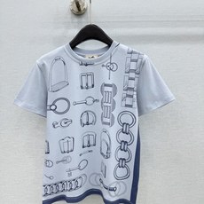 🛒𝐍𝐄𝐖 · 𝟐𝟎𝟐6/爆款现货 【原单品质】Her*|2026新款印花T恤 高订面料,百搭版型 ,上身的触感谁穿谁知 🛒𝐍𝐄𝐖 · 𝟐𝟎𝟐6/爆款现货 【原单品质】Her*|2026新款印花T恤 高订面料,百搭版型 ,上身的触感谁穿谁知