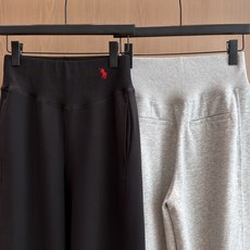 🛒𝐍𝐄𝐖 · 𝟐𝟎𝟐6/爆款现货 【秋冬上新】设计师|26新品灯笼中袖休闲套装! 高端定制双拉链上衣 搭配松紧长裤 极 🛒𝐍𝐄𝐖 · 𝟐𝟎𝟐6/爆款现货 【秋冬上新】设计师|26新品灯笼中袖休闲套装! 高端定制双拉链上衣 搭配松紧长裤 极