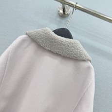 🛒𝐍𝐄𝐖 · 𝟐𝟎𝟐6/爆款现货 【原单品质】B*|26秋冬 毛领蝙蝠袖双面呢外套 ▫面料核心:高支羊毛羊绒 🛒𝐍𝐄𝐖 · 𝟐𝟎𝟐6/爆款现货 【原单品质】B*|26秋冬 毛领蝙蝠袖双面呢外套 ▫面料核心:高支羊毛羊绒