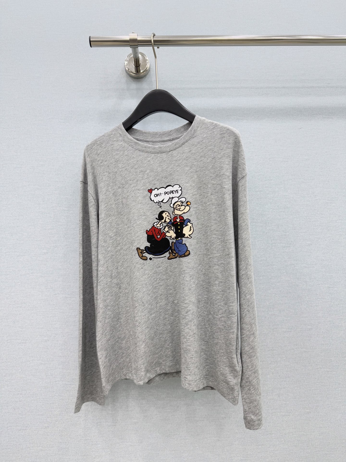 🛒𝐍𝐄𝐖 · 𝟐𝟎𝟐6/爆款现货 【原单品质】 小众｜2026新款撞色图文印花长袖T恤 高订面料，减龄百搭版型  ，上身