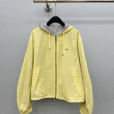 🛒𝐍𝐄𝐖 · 𝟐𝟎𝟐6/爆款现货 【原单品质】Lo *|早秋撞色双层带帽外套|慵懒松弛感封神 今年刚需的抽绳夹克!色系温 🛒𝐍𝐄𝐖 · 𝟐𝟎𝟐6/爆款现货 【原单品质】Lo *|早秋撞色双层带帽外套|慵懒松弛感封神 今年刚需的抽绳夹克!色系温