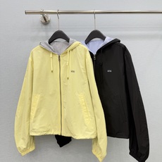 🛒𝐍𝐄𝐖 · 𝟐𝟎𝟐6/爆款现货 【原单品质】Lo *|早秋撞色双层带帽外套|慵懒松弛感封神 今年刚需的抽绳夹克!色系温 🛒𝐍𝐄𝐖 · 𝟐𝟎𝟐6/爆款现货 【原单品质】Lo *|早秋撞色双层带帽外套|慵懒松弛感封神 今年刚需的抽绳夹克!色系温