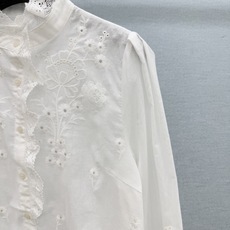 🛒𝐍𝐄𝐖 · 𝟐𝟎𝟐6/爆款现货 原单品质 小众*|2026新品水溶花边衬衫 精致版型,高级肌理细腻 极简主义常规剪 🛒𝐍𝐄𝐖 · 𝟐𝟎𝟐6/爆款现货 原单品质 小众*|2026新品水溶花边衬衫 精致版型,高级肌理细腻 极简主义常规剪