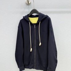 🛒𝐍𝐄𝐖 · 𝟐𝟎𝟐6/爆款现货 【原单品质】Lo *|🍂早秋封神|香蕉袖连帽拉链卫衣 这件真的把松弛感拿捏到位✨ 小众 🛒𝐍𝐄𝐖 · 𝟐𝟎𝟐6/爆款现货 【原单品质】Lo *|🍂早秋封神|香蕉袖连帽拉链卫衣 这件真的把松弛感拿捏到位✨ 小众