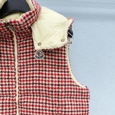 🛒𝐍𝐄𝐖 · 𝟐𝟎𝟐6/爆款现货 【原版订制】Mon*|26秋冬新品立领拼接可拆卸帽子千鸟格羽绒服马甲外套 面包服设计 🛒𝐍𝐄𝐖 · 𝟐𝟎𝟐6/爆款现货 【原版订制】Mon*|26秋冬新品立领拼接可拆卸帽子千鸟格羽绒服马甲外套 面包服设计