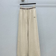 🛒𝐍𝐄𝐖 · 𝟐𝟎𝟐6/爆款现货 【秋冬上新】Pra*|松紧抽绳织带休闲裤 颜色百搭高级 定制版型尽显高级随意感 视觉盛 🛒𝐍𝐄𝐖 · 𝟐𝟎𝟐6/爆款现货 【秋冬上新】Pra*|松紧抽绳织带休闲裤 颜色百搭高级 定制版型尽显高级随意感 视觉盛