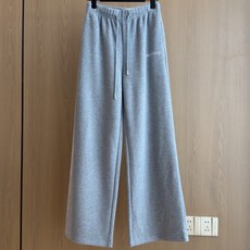 🛒𝐍𝐄𝐖 · 𝟐𝟎𝟐6/爆款现货 【秋冬上新】Ch*|✨✨早秋神裤|仿兔毛烫钻阔腿休闲裤 这条真的把温柔氛围感拿捏住💜 🛒𝐍𝐄𝐖 · 𝟐𝟎𝟐6/爆款现货 【秋冬上新】Ch*|✨✨早秋神裤|仿兔毛烫钻阔腿休闲裤 这条真的把温柔氛围感拿捏住💜
