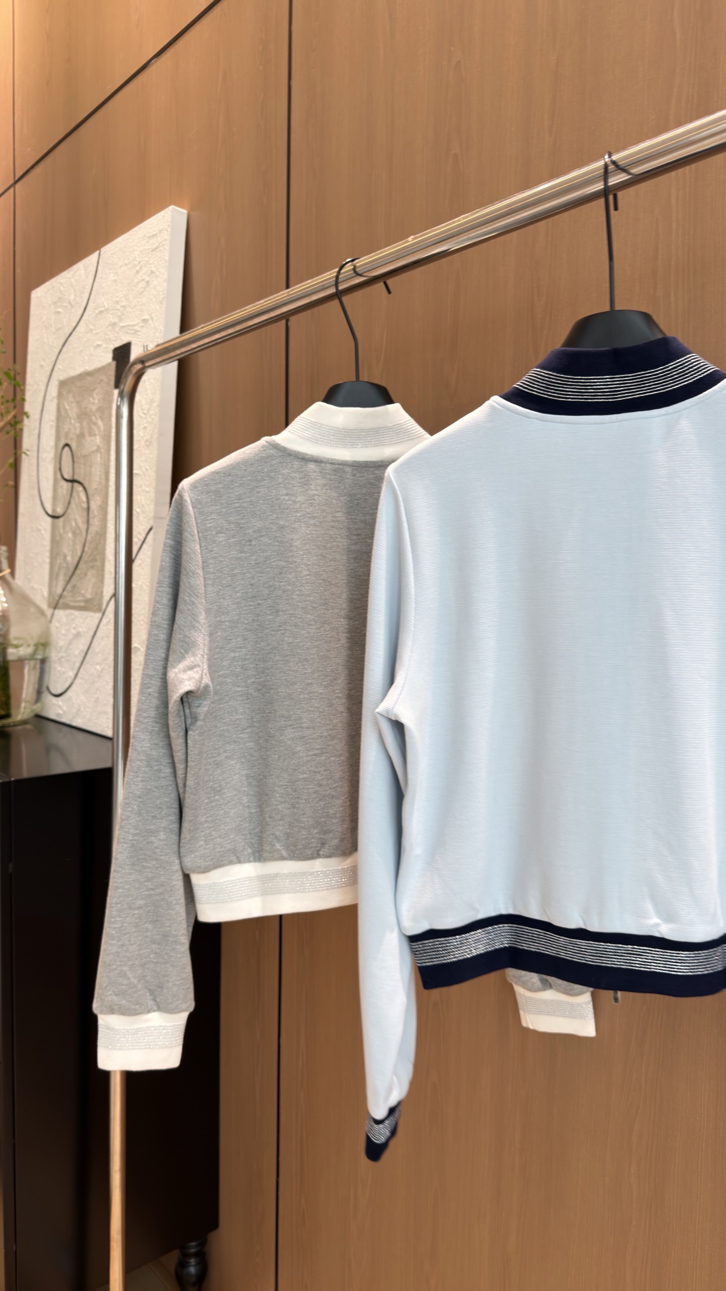 🛒𝐍𝐄𝐖 · 𝟐𝟎𝟐6/爆款现货 【秋冬上新】Po *｜26新品经典骏马刺绣休闲套装！ 高端定制双拉链立领拼接外套  搭