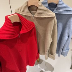 🛒𝐍𝐄𝐖 · 𝟐𝟎𝟐6/爆款现货 【原版定制】小众*|🔴半拉链翻领毛衣|早秋氛围感本命 太爱这种半开拉链大翻领毛衣✨ 立 🛒𝐍𝐄𝐖 · 𝟐𝟎𝟐6/爆款现货 【原版定制】小众*|🔴半拉链翻领毛衣|早秋氛围感本命 太爱这种半开拉链大翻领毛衣✨ 立